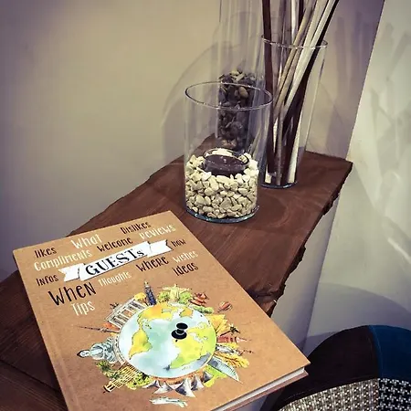 Central Station Deluxe * Nápoles