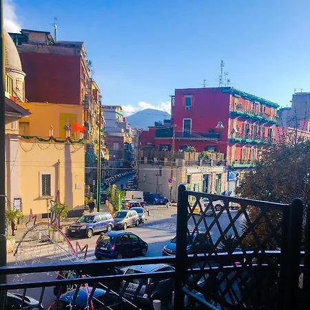 Central Station Deluxe * Nápoles